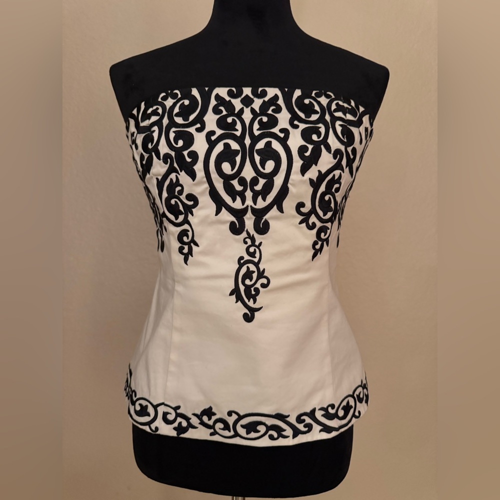 White House Black Market Bustier Size &